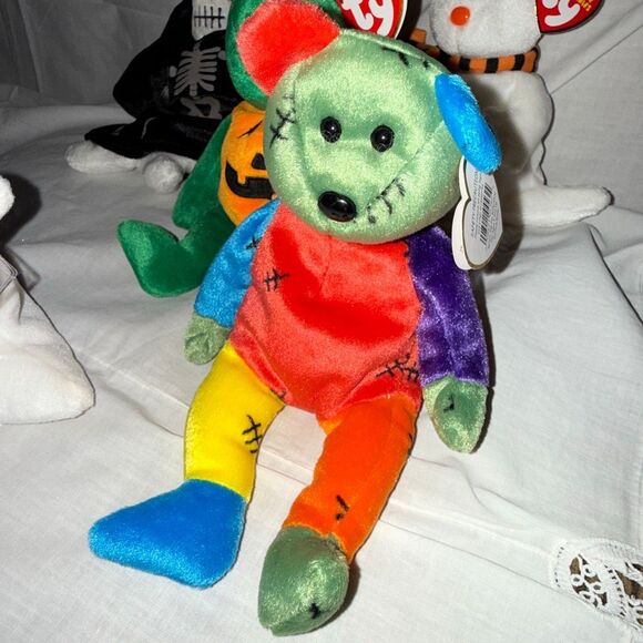 Lot of 5 Ty Halloween Beanie Babies • Spooky Ghost Sheets, Pumpkin Bear, Skeleto - Picture 2 of 13